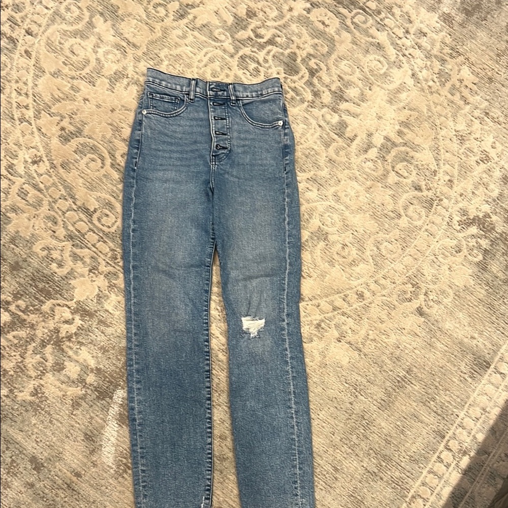 Classic Blue High-Waisted Women's Jeans